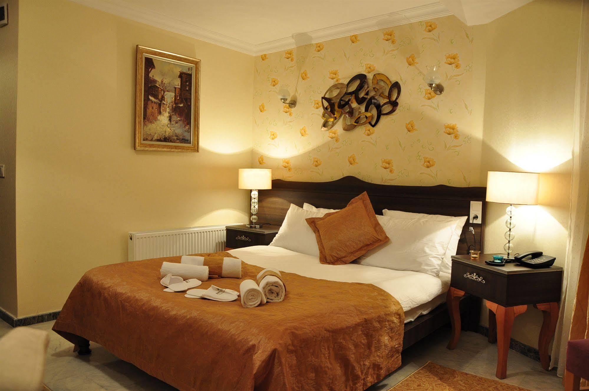 Guest House Harbiye Istanboel Buitenkant foto