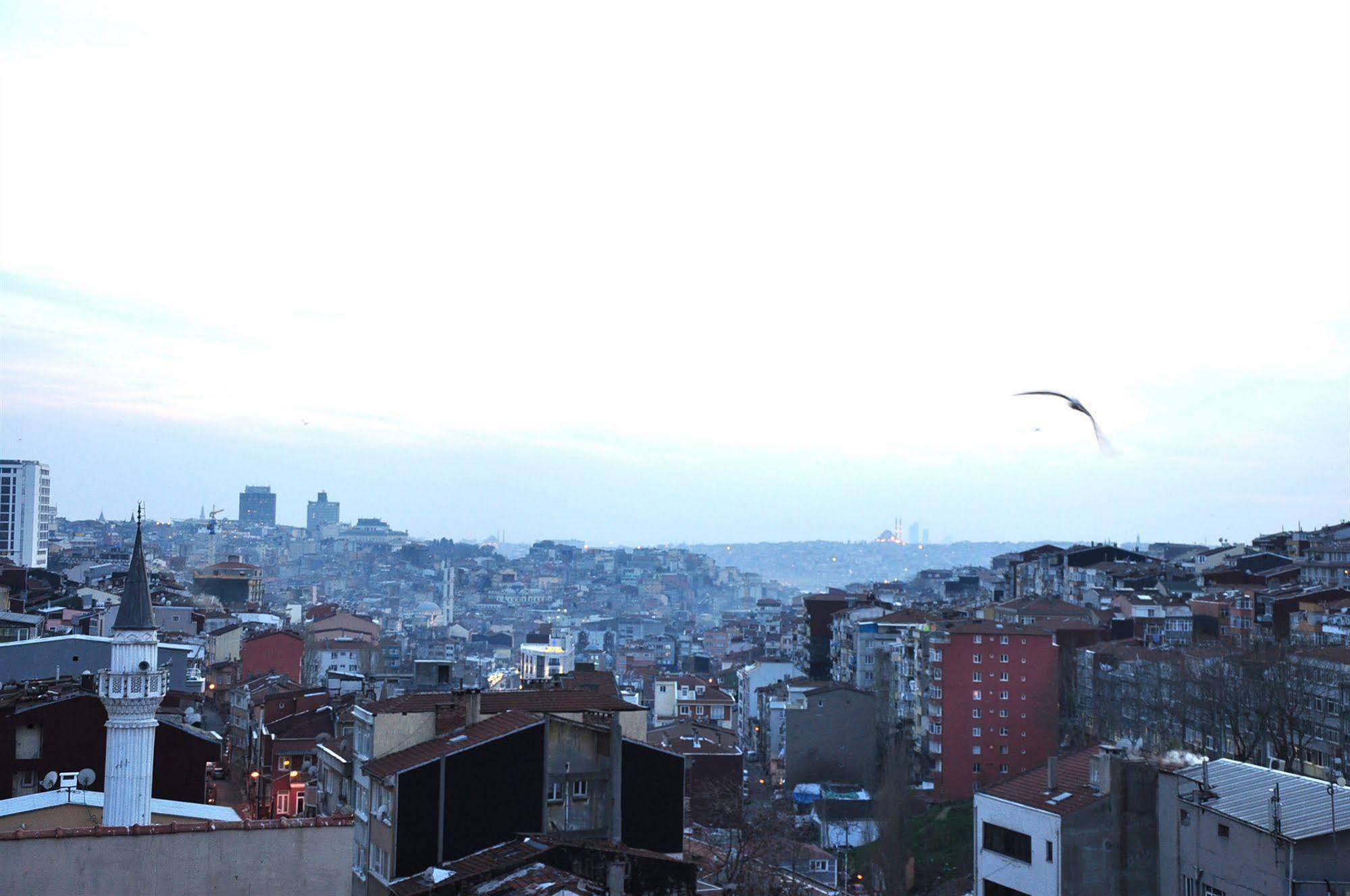 Guest House Harbiye Istanboel Buitenkant foto